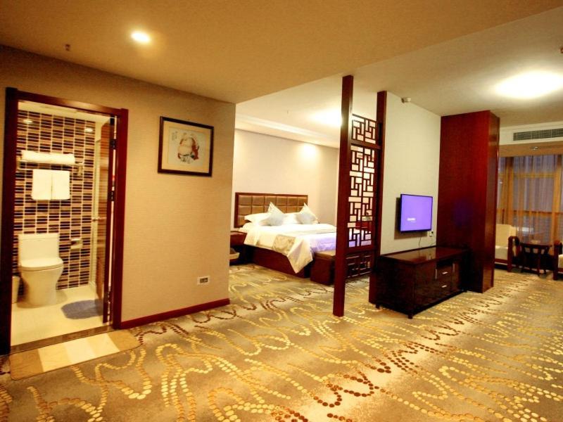 GreenTree Inn JiangXi JinDeZhen People Square JinDin Business Hotel Jingdezhen Buitenkant foto