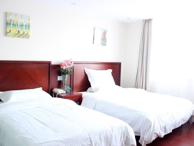 GreenTree Inn JiangXi JinDeZhen People Square JinDin Business Hotel Jingdezhen Buitenkant foto