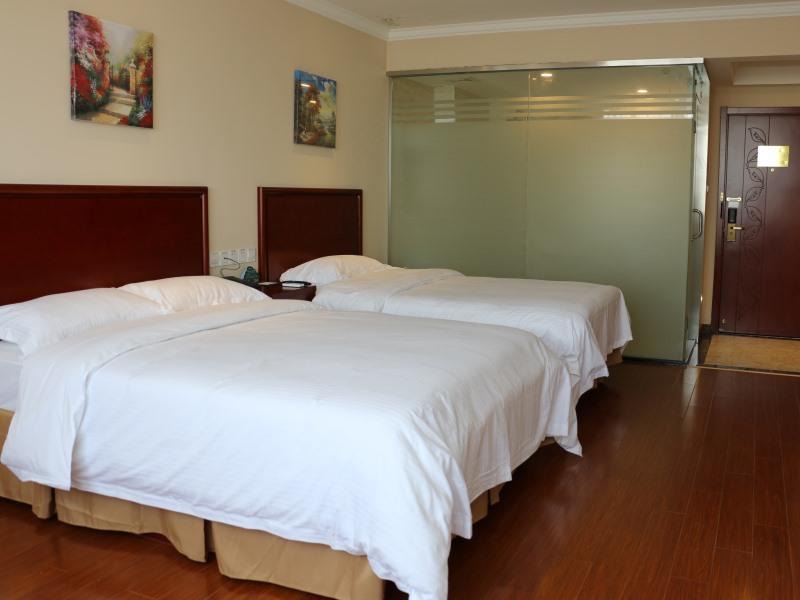 GreenTree Inn JiangXi JinDeZhen People Square JinDin Business Hotel Jingdezhen Buitenkant foto